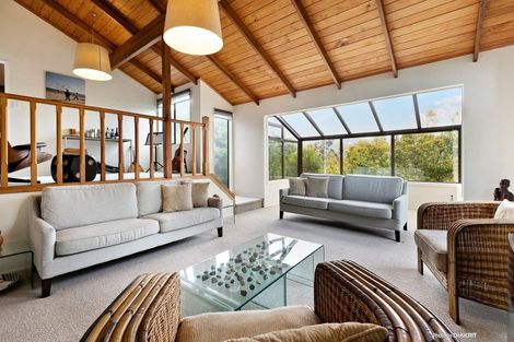 Photo of property in 8 Burbank Crescent, Churton Park, Wellington, 6037