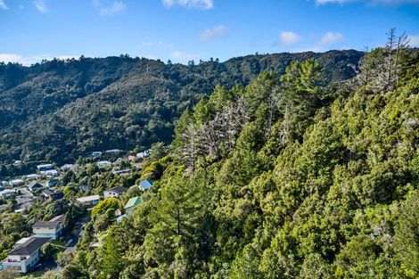 Photo of property in 34 Ngahere Street, Stokes Valley, Lower Hutt, 5019