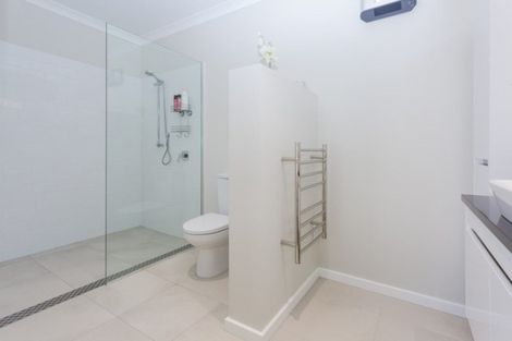 Photo of property in 183 Main Street, Greytown, 5712