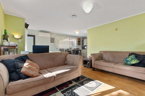 Photo of property in 115b Beach Road, Pahurehure, Papakura, 2113