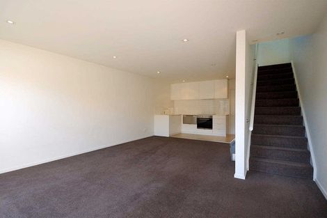 Photo of property in 20/10 North Avon Road, Richmond, Christchurch, 8013