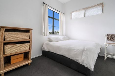 Photo of property in 13/42 Holly Street, Avondale, Auckland, 1026