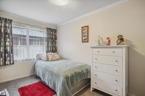 Photo of property in 2/4 Reid Avenue, Mosgiel, 9024