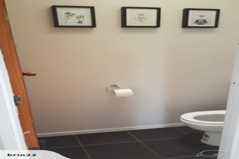 Photo of property in 2/38 Kirrie Avenue, Te Atatu South, Auckland, 0610