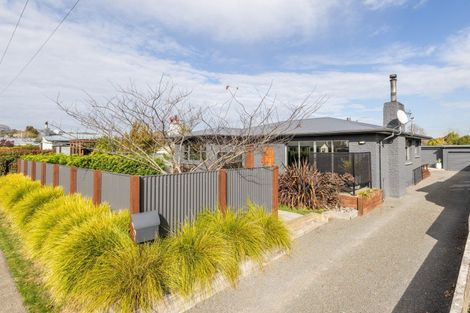 Photo of property in 54 Upham Street, Havelock North, 4130