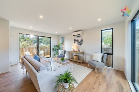 Photo of property in 7/11 Lees Grove, Wainuiomata, Lower Hutt, 5014