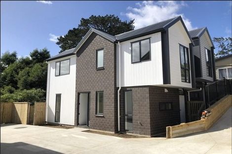 Photo of property in 60b Seymour Road, Sunnyvale, Auckland, 0612