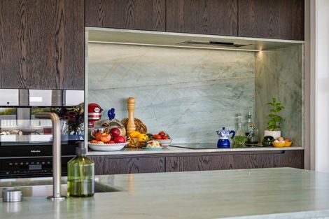 Photo of property in 96 Marine Parade, Mount Maunganui, 3116