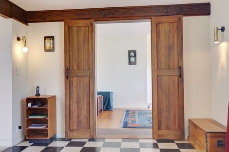 Photo of property in 11 Hipango Terrace, Durie Hill, Whanganui, 4500