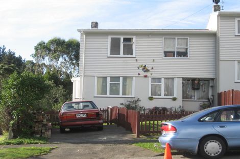 Photo of property in 23-27 Hereford Street, Cannons Creek, Porirua, 5024