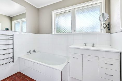 Photo of property in 14 Ross View Terrace, Dinsdale, Hamilton, 3204