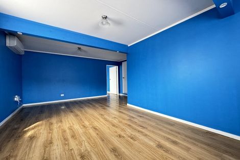 Photo of property in 43 Cortina Avenue, Johnsonville, Wellington, 6037