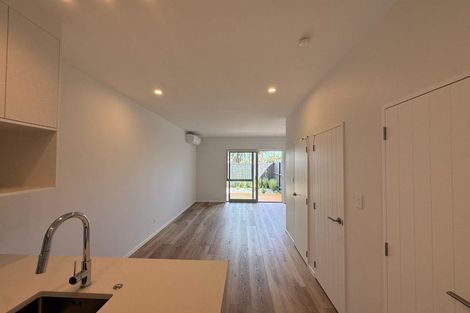 Photo of property in 5/15 Sea Vista Avenue, Beach Haven, Auckland, 0626