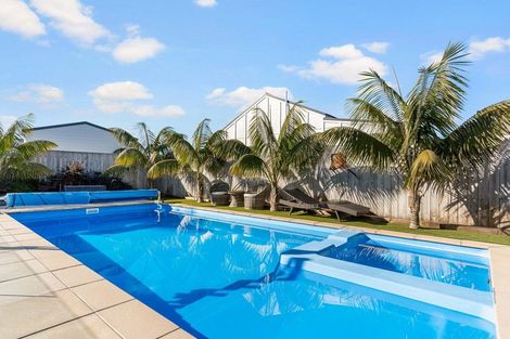 Photo of property in 38 Bunyan Road, Coastlands, Whakatane, 3120