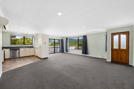 Photo of property in 79d Milton Terrace, Picton, 7220