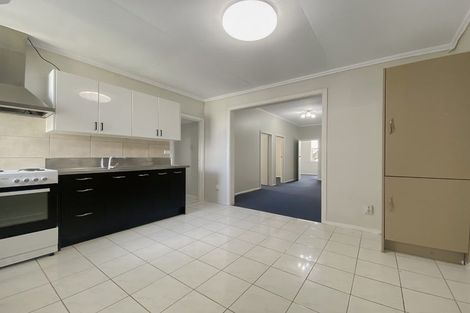 Photo of property in 60 Wilson Street, Newtown, Wellington, 6021