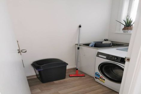 Photo of property in 65 Hamlin Road, Mount Wellington, Auckland, 1060