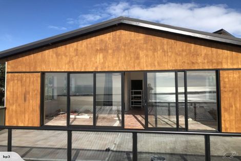 Photo of property in 2/12 Muritai Terrace, Mount Pleasant, Christchurch, 8081