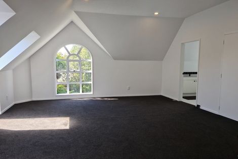 Photo of property in 18 Glenburn Place, Avonhead, Christchurch, 8042