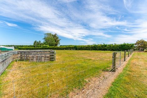 Photo of property in 8 Arowhenua Station Road, Kerrytown, Timaru, 7973