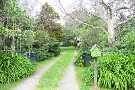Photo of property in 2 Kahu Road, Otaihanga, Paraparaumu, 5036