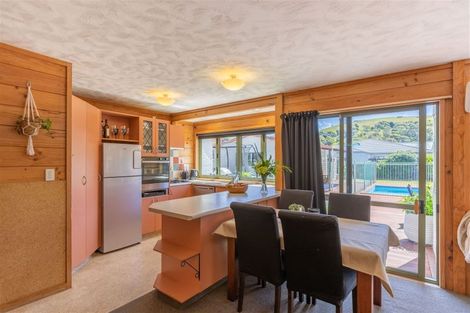 Photo of property in 3a Golding Road, Taradale, Napier, 4112