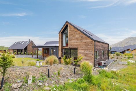 Photo of property in 50 Luge Loop, Castle Hill, 7580