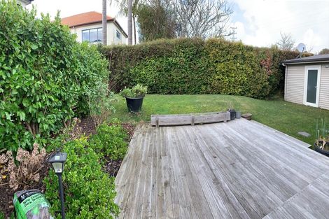 Photo of property in 52 Francis Street, Hauraki, Auckland, 0622