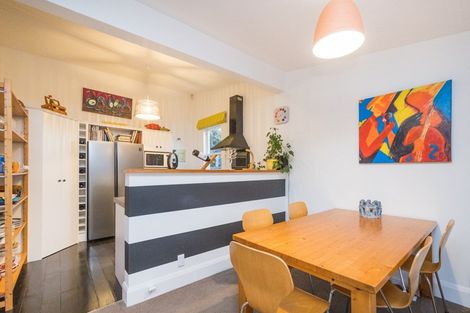 Photo of property in 325a Featherston Street, Palmerston North, 4410