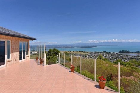 Photo of property in 28 Zeehaen Place, Britannia Heights, Nelson, 7010