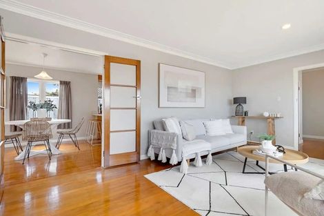 Photo of property in 11 Claremont Avenue, Paeroa, 3600