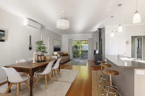 Photo of property in 493 Karaka Bay Road, Karaka Bays, Wellington, 6022