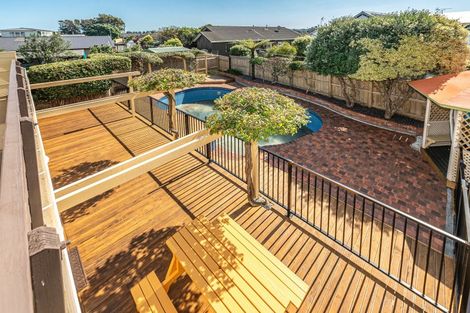 Photo of property in 12 Akepiro Place, Tawhero, Whanganui, 4501