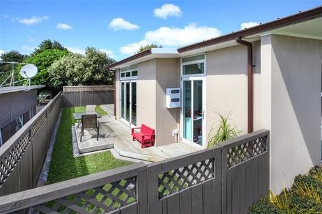 Photo of property in 13 Merlot Lane, Pukekohe, 2120