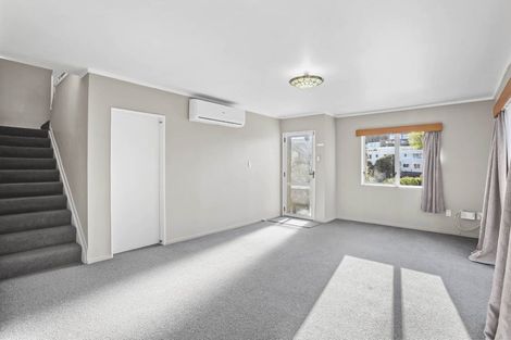 Photo of property in 22/24 Eastglen Road, Glen Eden, Auckland, 0602