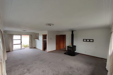 Photo of property in 77 Triangle Road, Massey, Auckland, 0614