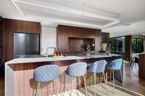 Photo of property in 12a Baring Terrace, Strandon, New Plymouth, 4312