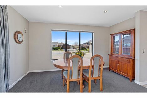 Photo of property in 12 Coachmans Road, Prebbleton, 7604