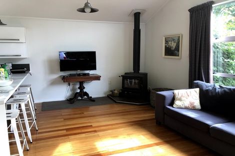 Photo of property in 3 Mckibbin Place, Arrowtown, 9302