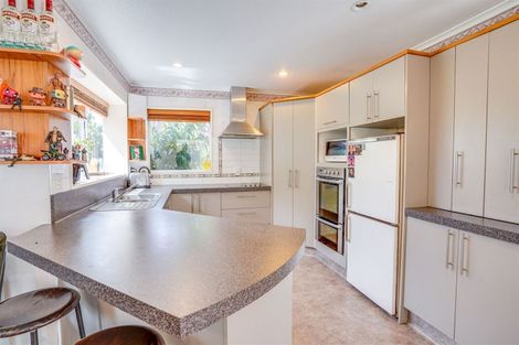 Photo of property in 2 Thoresby Mews, Avonhead, Christchurch, 8042