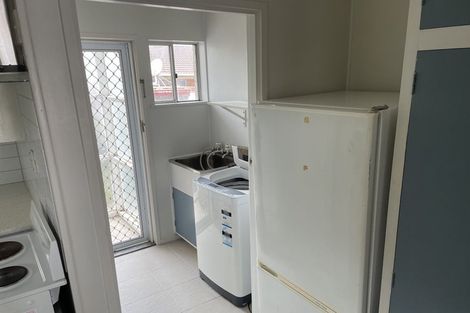 Photo of property in 47 Tirimoana Road, Te Atatu South, Auckland, 0602