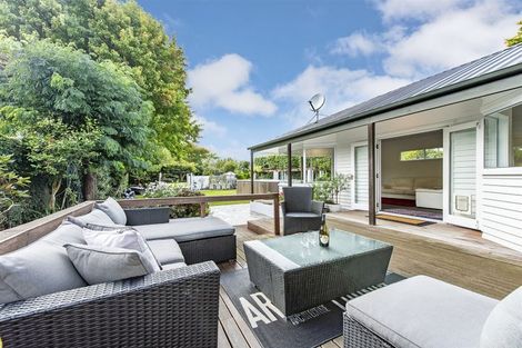 Photo of property in 36 Jacksons Road, Lyttelton, 8082