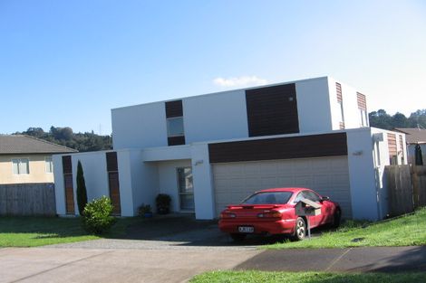 Photo of property in 15 Kinleith Way, Albany, Auckland, 0632