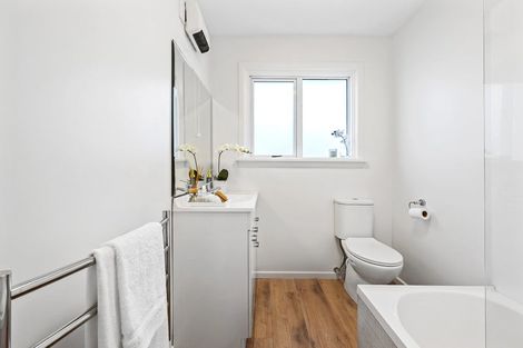 Photo of property in 863 Ferry Road, Woolston, Christchurch, 8023