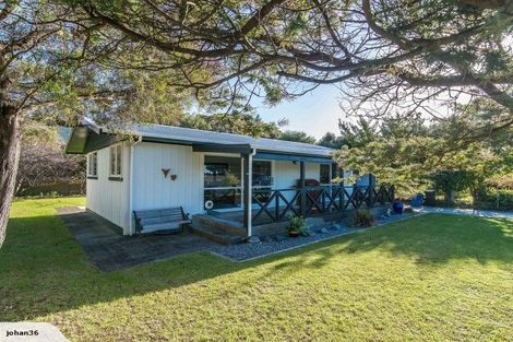 Photo of property in 30 Donovan Road, Paraparaumu Beach, Paraparaumu, 5032