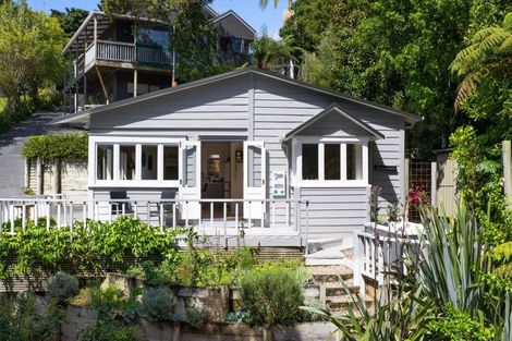 Photo of property in 40 Kings Road, Paihia, 0200