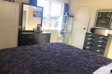 Photo of property in 9 Berkshire Grove, Cannons Creek, Porirua, 5024