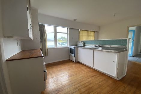 Photo of property in 16 Lincoln Road, Manurewa East, Auckland, 2102