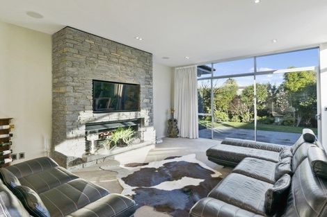 Photo of property in 8 Royds Street, Fendalton, Christchurch, 8014