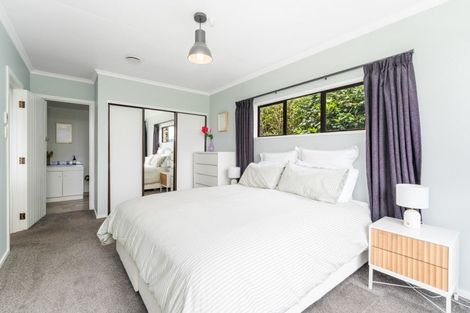 Photo of property in 31 Lake View Street, Waihola, Milton, 9073